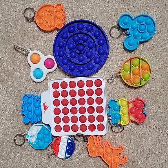 Free with purchase! Popits - Picture 1 of 13